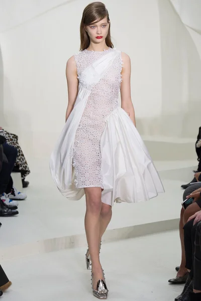 Look 50